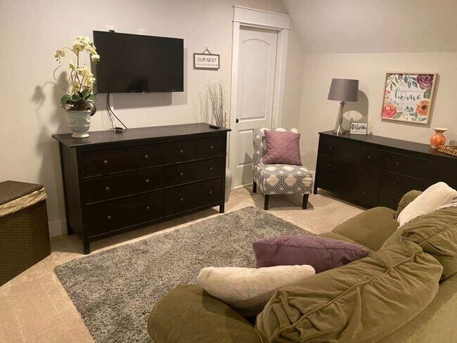 Apartamento completamente amueblado - 7441 River Rd