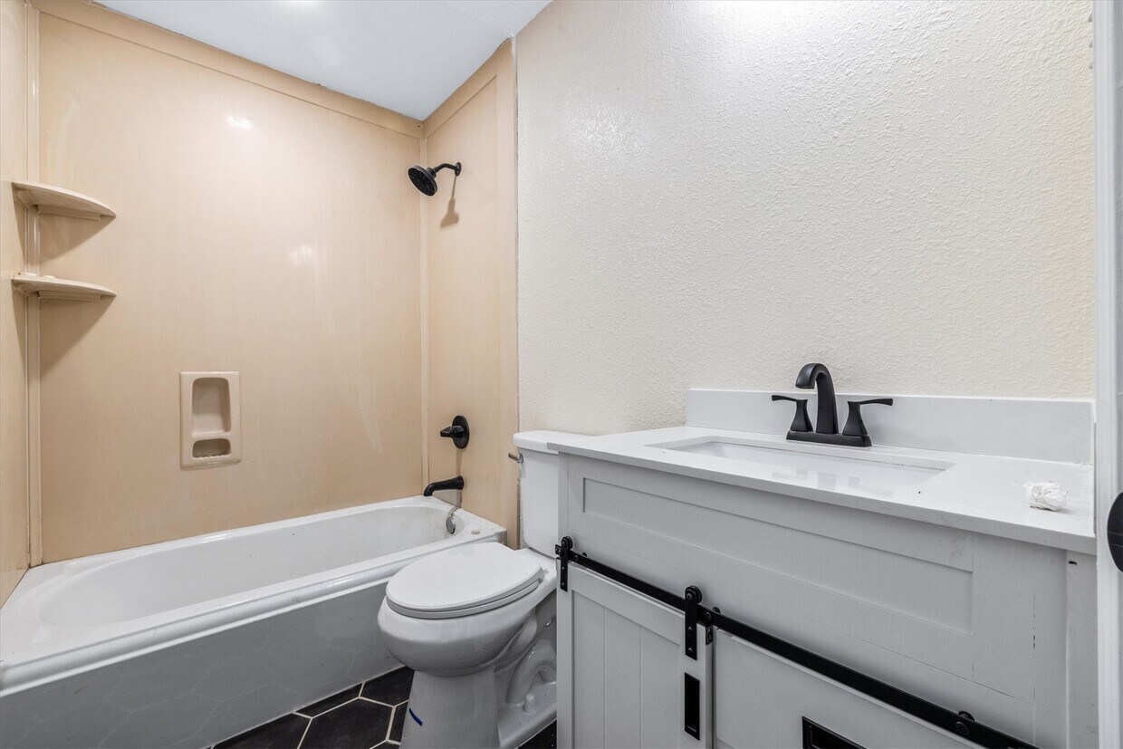 Foto del edificio - 1127 Harris Way