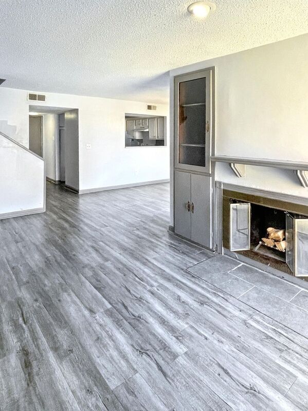 Building Photo - 27 Sycamore Ct