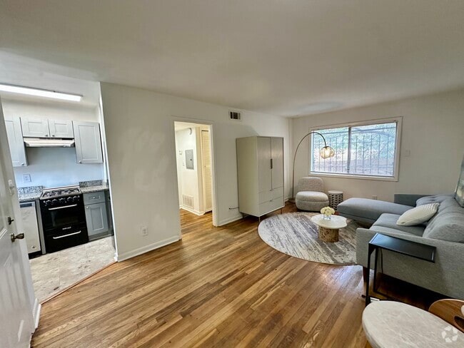 Building Photo - Inman Court Apartments
