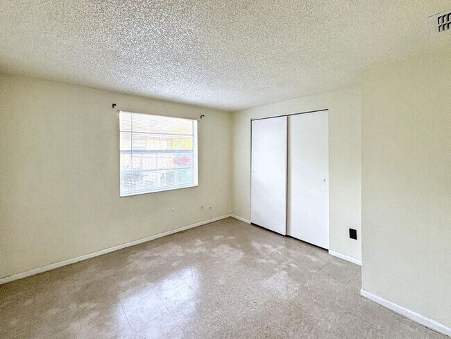 Foto del edificio - 3807 Phillips St