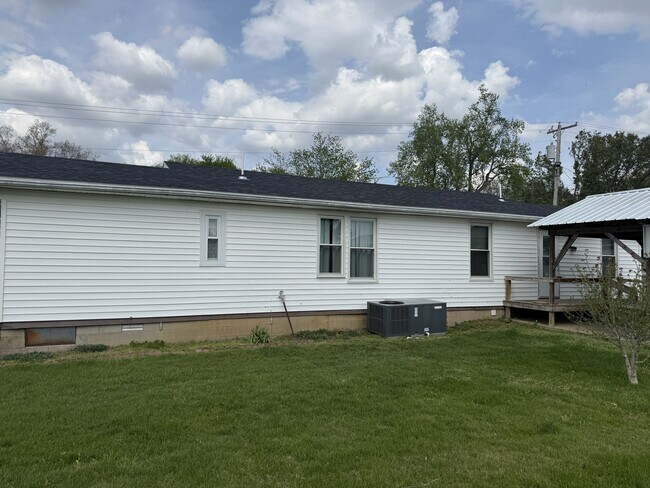 Foto del edificio - 225 Daniel St