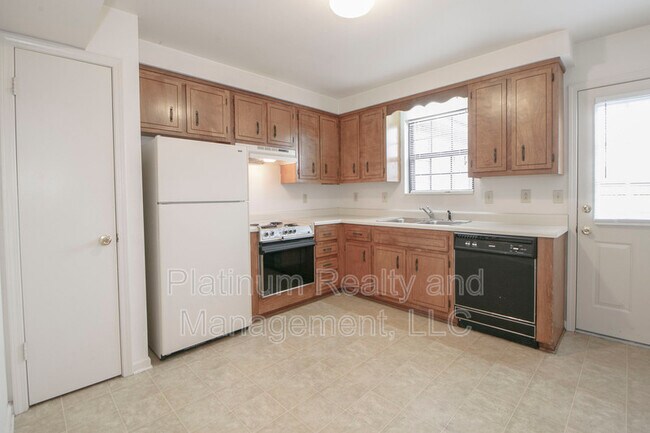 Foto del edificio - 1601 Minglewood Dr