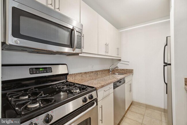 Foto del edificio - 219 S 18th St