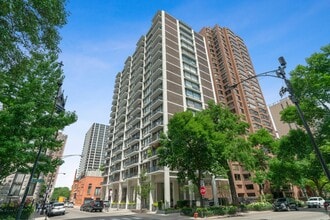 Building Photo - 1400 N State Pkwy