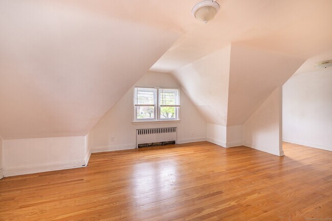 Foto del edificio - 436 Sedgewick Ave