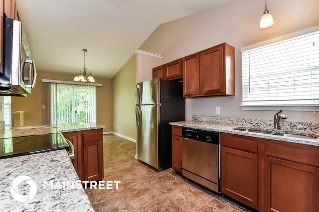 Building Photo - 1942 Mare Ave