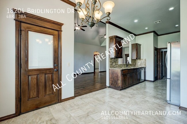 Building Photo - 18204 Bridlington Dr