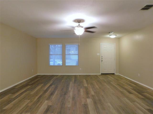 Foto del edificio - 8105 Winding Stream Ln