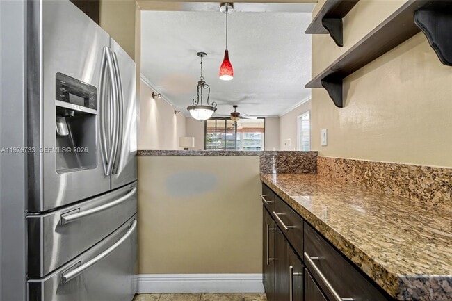 Building Photo - 6650 Royal Palm Blvd