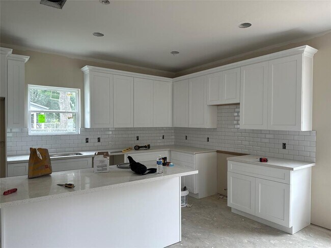 Foto del edificio - 6324 Sayers St
