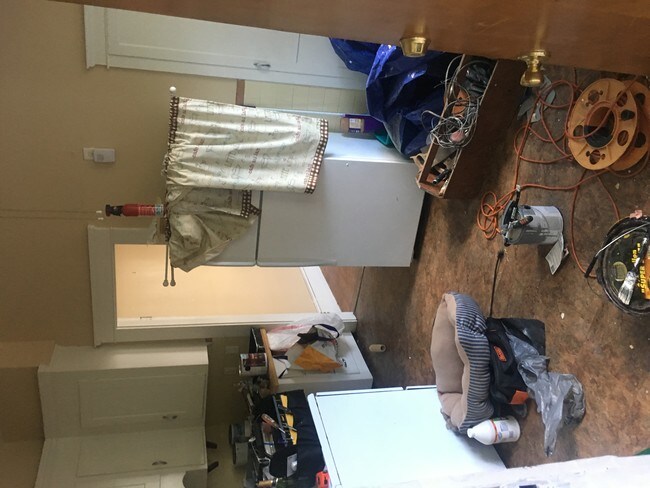 Building Photo - 38 Pengrove St