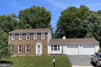 Building Photo - 11309 Brandy Hall Ln