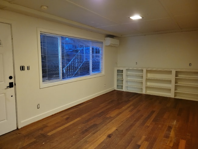 Foto del edificio - 10811 56th Ave S