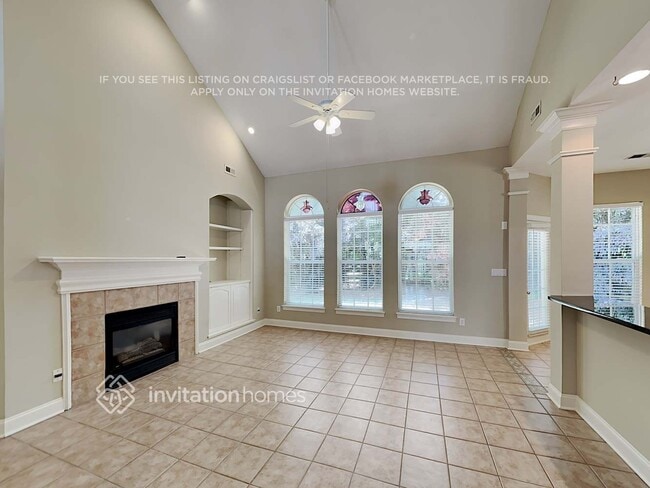Building Photo - 6800 Charter Hills Rd