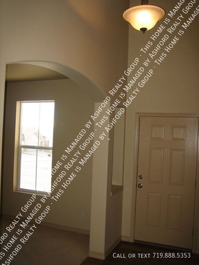 Photo - 13849 Windy Oaks Rd- House