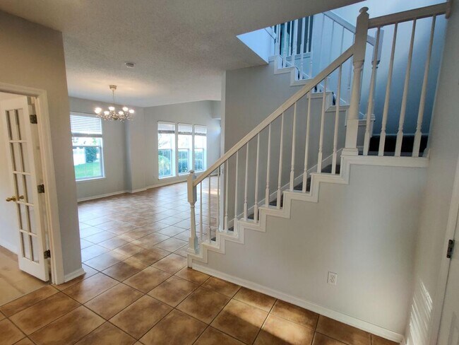 Building Photo - 207 Norfolk Place