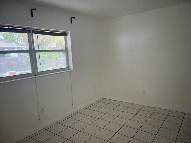 Foto del edificio - 231 SW 8th St