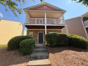 Building Photo - 243 Fern Ridge Ct