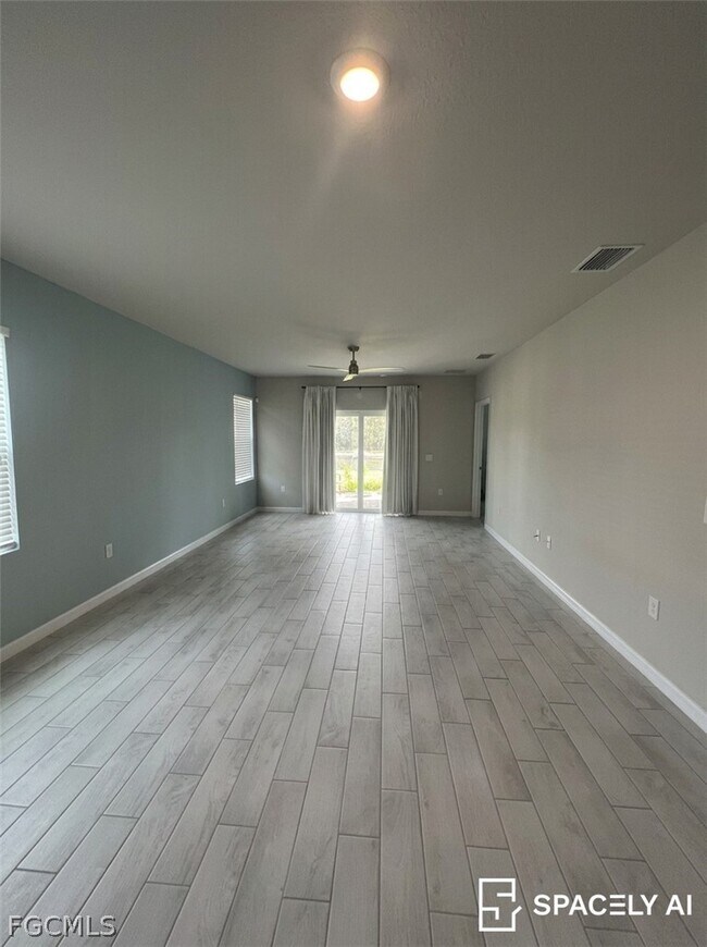 Foto del edificio - 11228 Sunset Preserve Dr