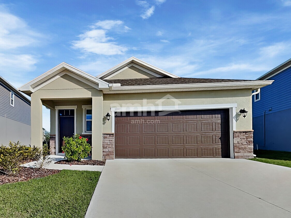 Foto principal - 1032 Walden Pond Dr