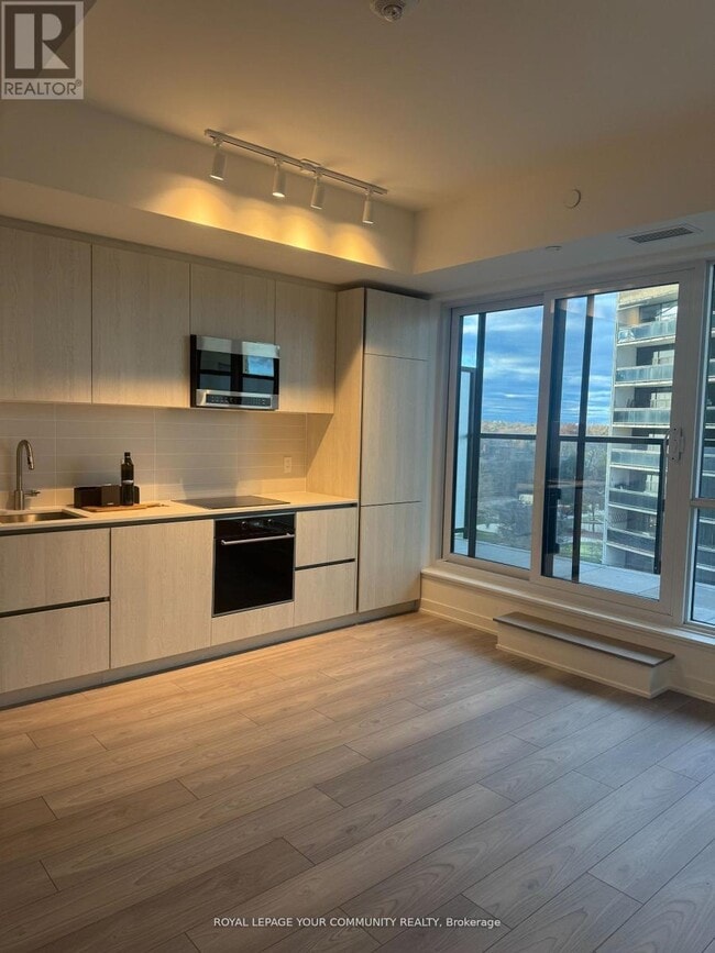 Building Photo - 120 Broadway Ave