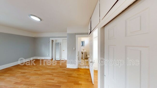 Building Photo - 1832 Fruitvale Ave