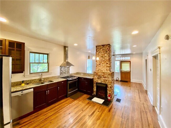 Foto del edificio - 1064 Kirkwood Ave SE