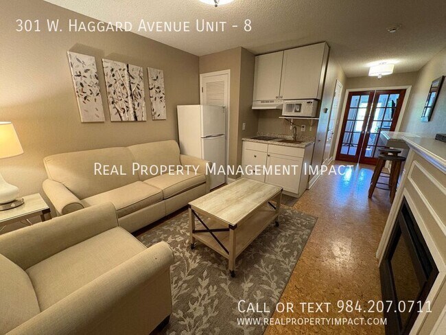 Foto del edificio - 301 W Haggard Ave