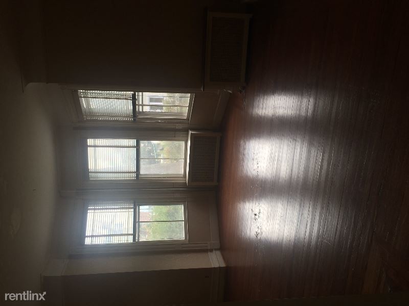 Building Photo - 156 Park Ave