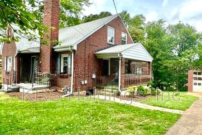 Building Photo - 1116 Chestnut Hill Dr