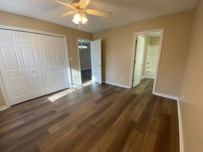 Foto del edificio - 3148 Harness Loop