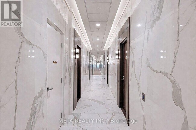 Building Photo - 1050 Main St E