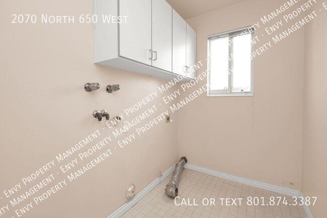 Building Photo - 2070 N 650 W