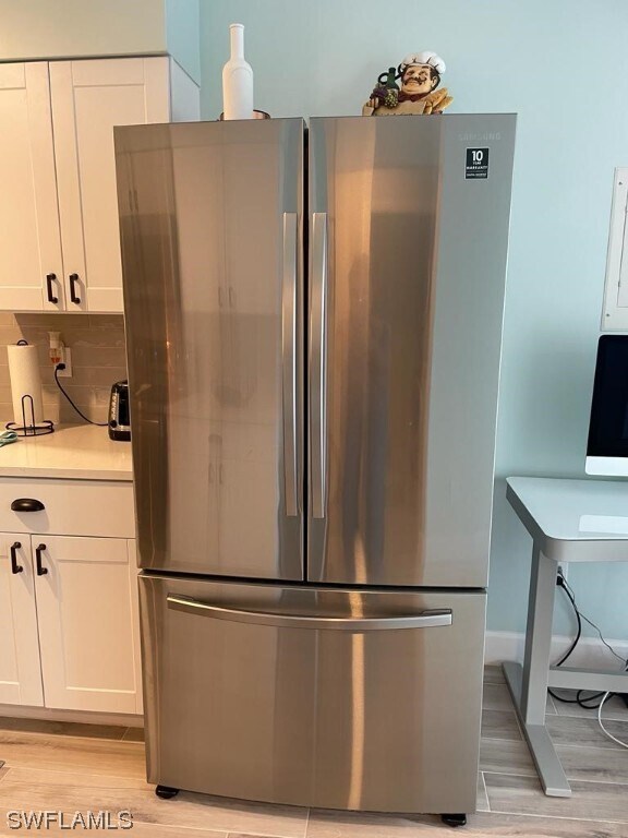 Foto del edificio - 9847 Costa Mesa Ln