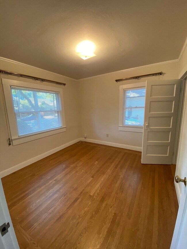 Foto del edificio - Beautiful 2bd/1ba 878 sq. ft. property located in Midtown Sacramento!