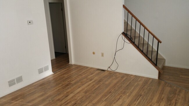 Living Room - 321 Laporte Ct