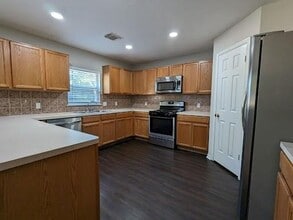 Building Photo - 1207 Heritage Hill Cove