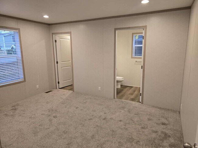 Foto del edificio - 613 Polk St