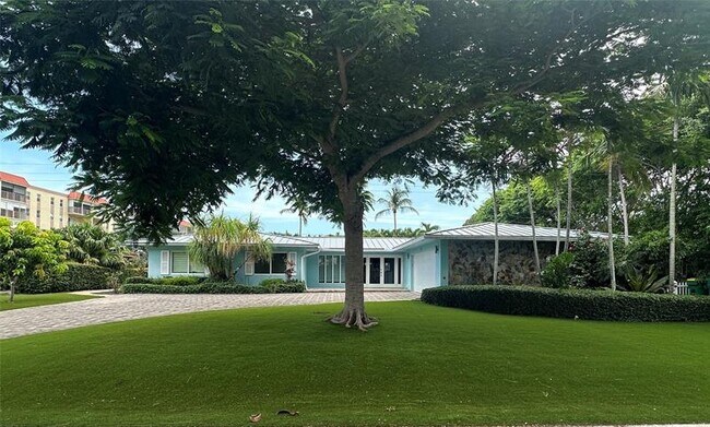 Foto del edificio - 10 Minnetonka Rd