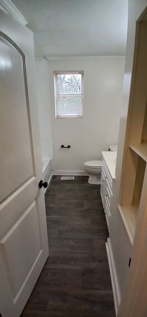 Foto del edificio - 4926 Francis St