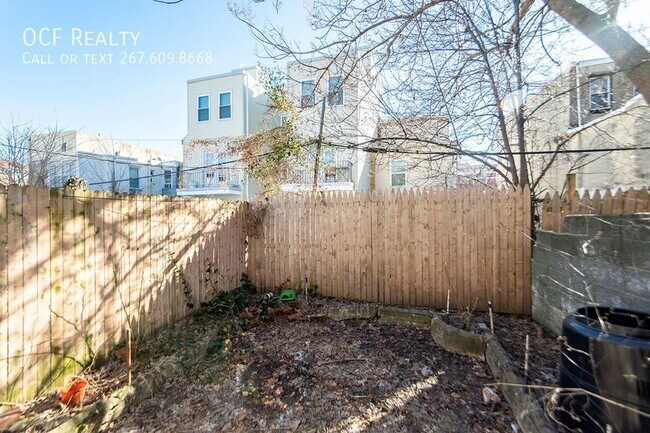 Foto del edificio - Three Bedroom Pointbreeze Rowhome