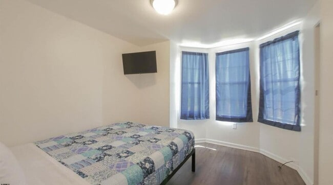 Building Photo - 222 New Jersey Ave