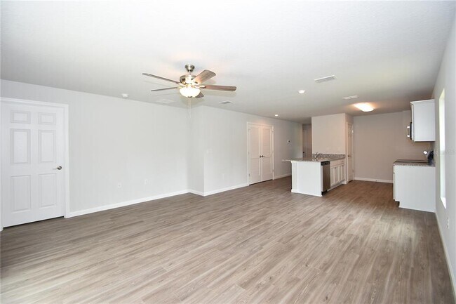 Building Photo - 91 Pickering Dr