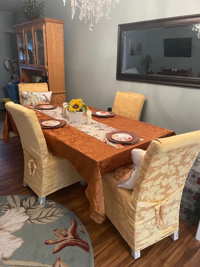 Foto del edificio - 76F Dorchester Dr