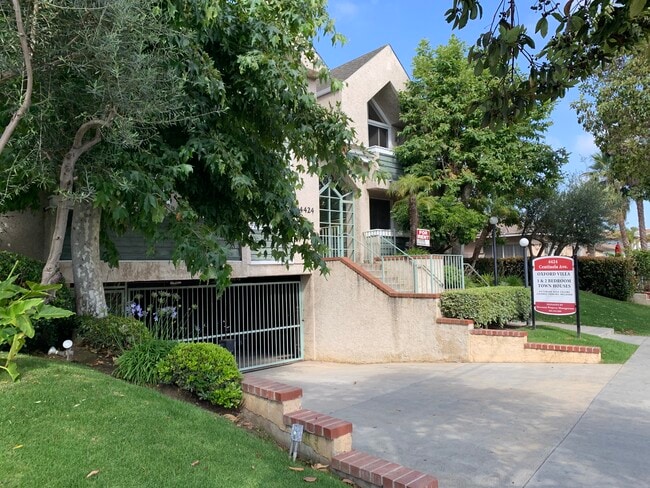 Building Photo - 4424 S Centinela Ave