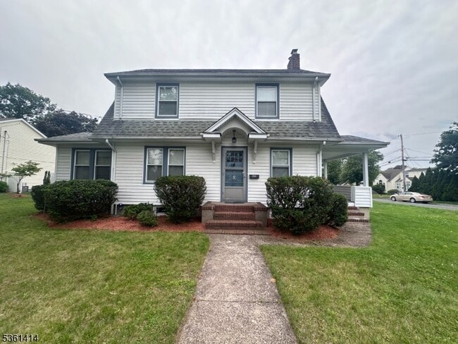 Building Photo - 208 W Midland Ave