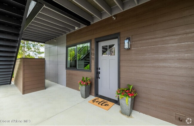 Building Photo - 50 Carnelian Ave
