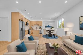 Foto del edificio - 10828 Hesby St