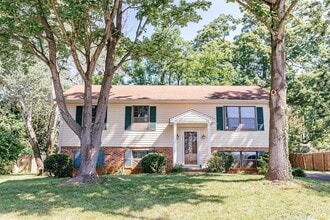 Building Photo - 1028 Long Meadows Dr